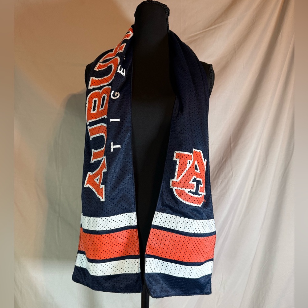 NCAA Auburn‎ Tigers “Most Valuable Fan” Scarf 🐯🏈